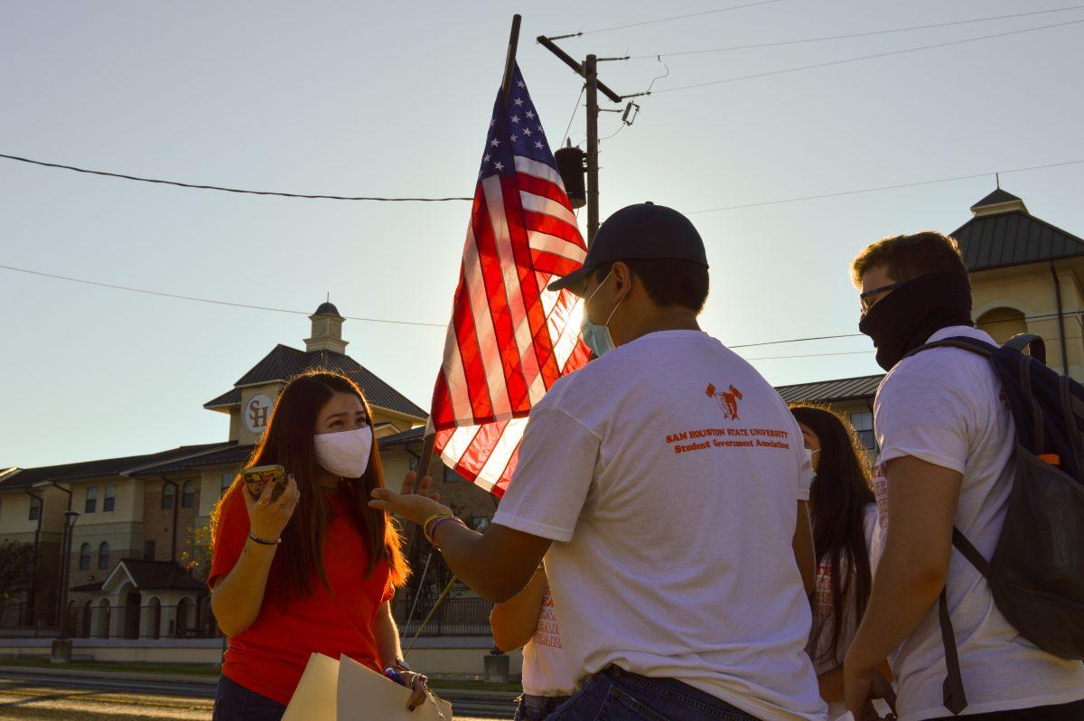 Photo Gallery: Student Organizations 'March to the Polls'