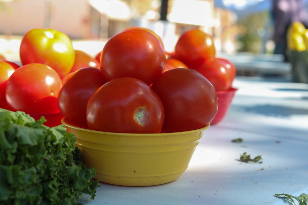 Premium pics from Huntsville's farmers market