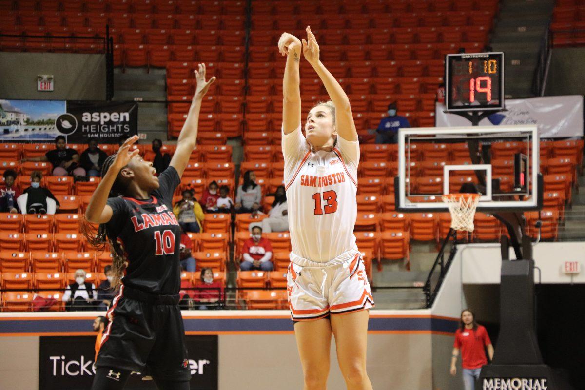 Bearkats comeback attempt falls short against Cardinals